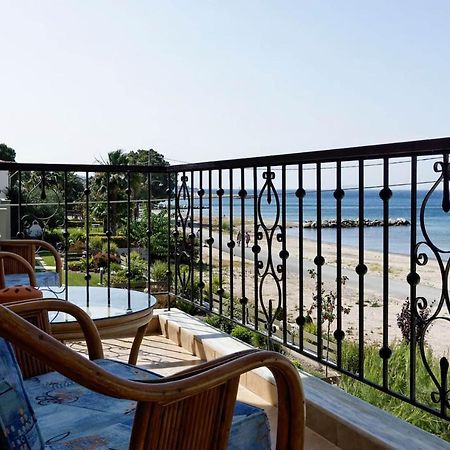 Lemon Beach Front Apartment, Nikiti Exteriör bild